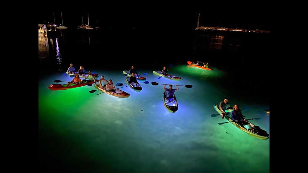 4 Reasons You should Experience Night Kayaking